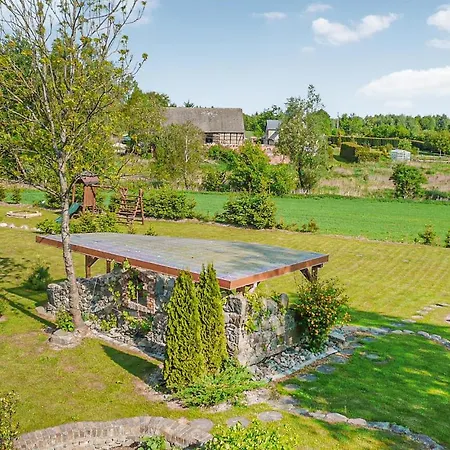 Casa vacanze In Pl-76-113 Postomino Korlino