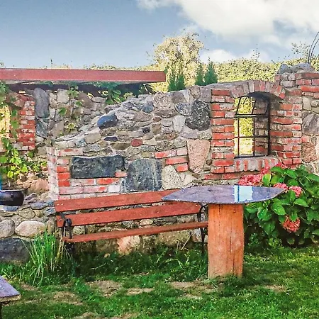 Casa vacanze In Pl-76-113 Postomino Korlino