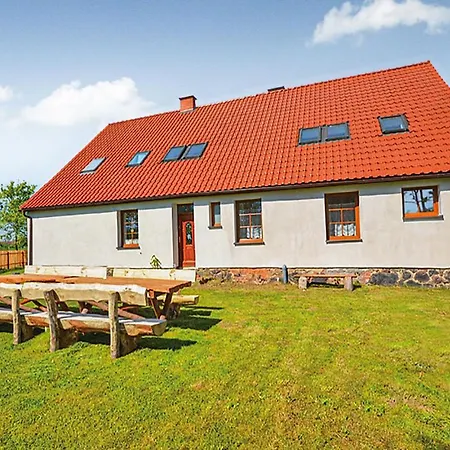 In Pl-76-113 Postomino 度假居 *