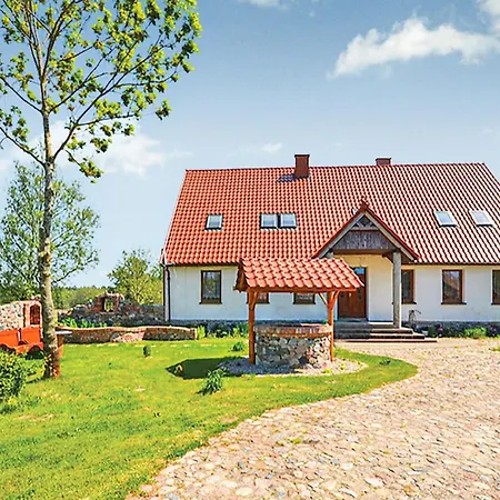 In Pl-76-113 Postomino 度假居